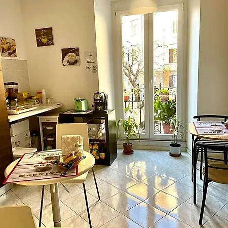 فندق مبيت وإفطار A In روما