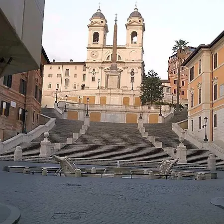A In Panzió