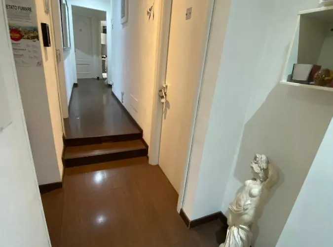فندق مبيت وإفطار A In روما