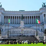 Alojamento de Acomodação e Pequeno-almoço A In Roma