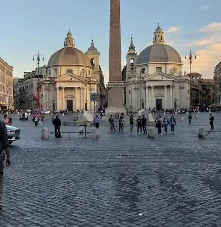 A In לינה וארוחת בוקר רומא