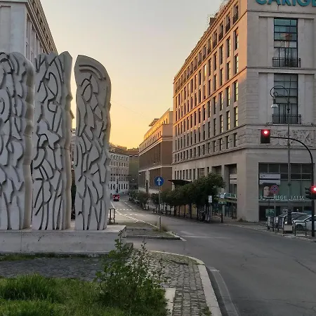 לינה וארוחת בוקר A In 4*