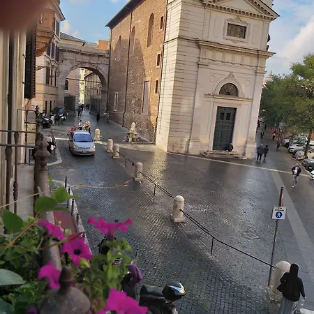 לינה וארוחת בוקר A In 4*